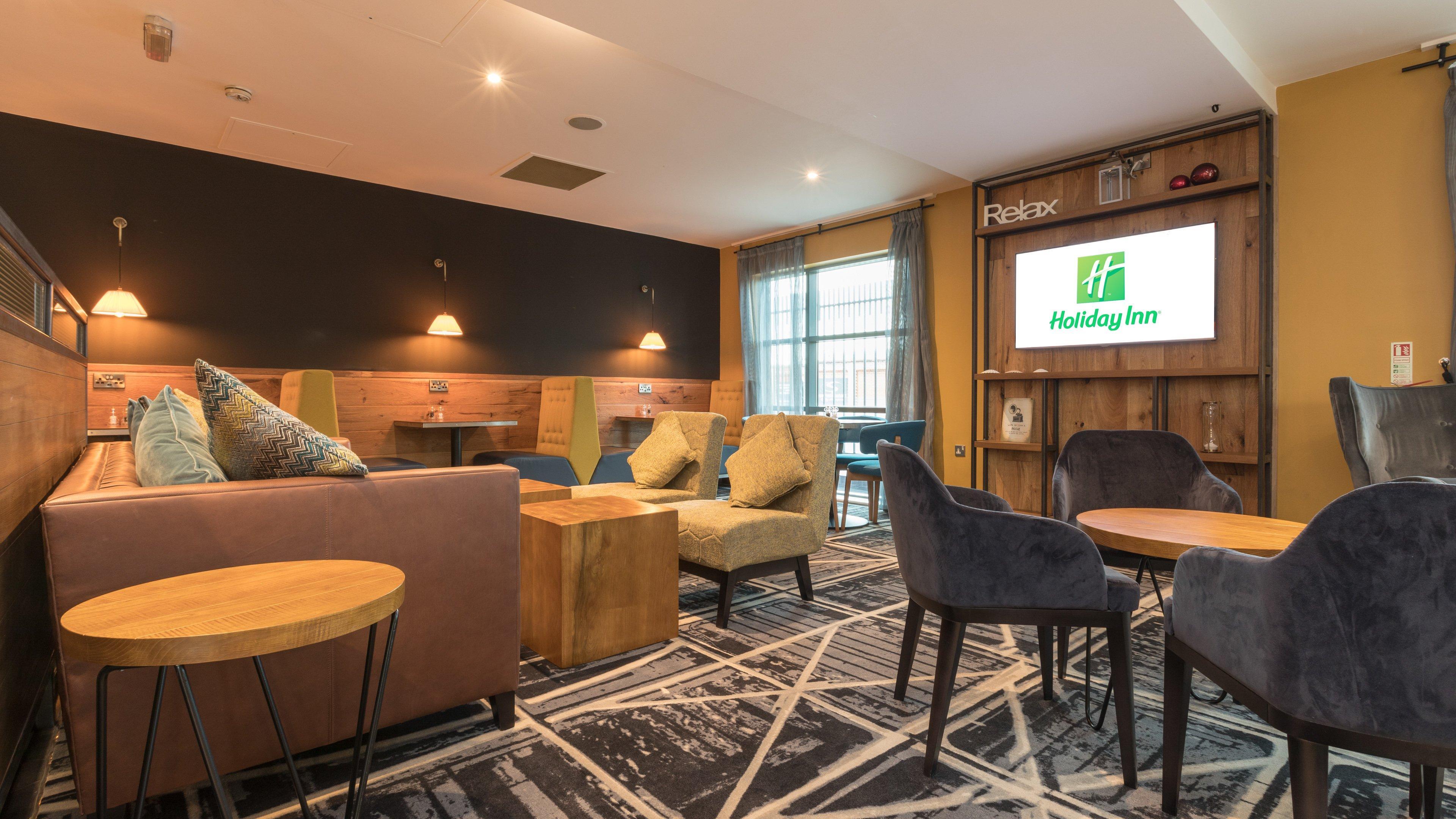 Holiday Inn Manchester - Central Park, An Ihg Hotel Exterior foto