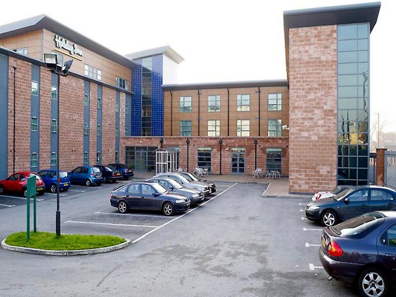 Holiday Inn Manchester - Central Park, An Ihg Hotel Exterior foto