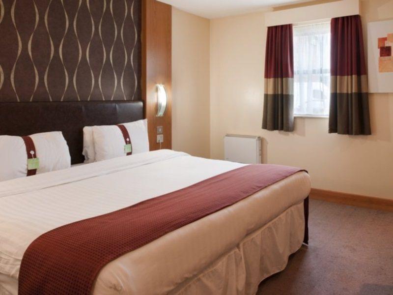 Holiday Inn Manchester - Central Park, An Ihg Hotel Exterior foto